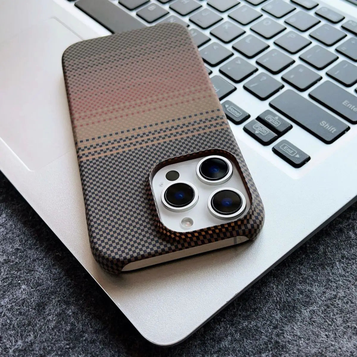Kevlar Carbon Fiber iPhone Case